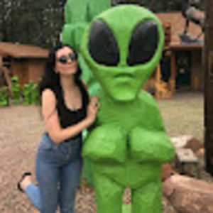 Meet your Posher, Beth